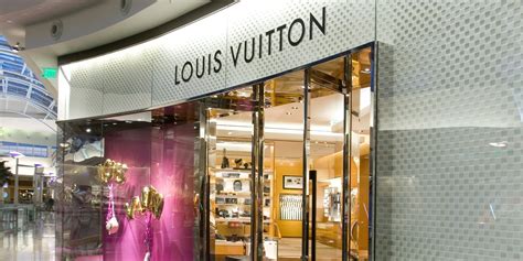 louis vuitton glendale galleria.